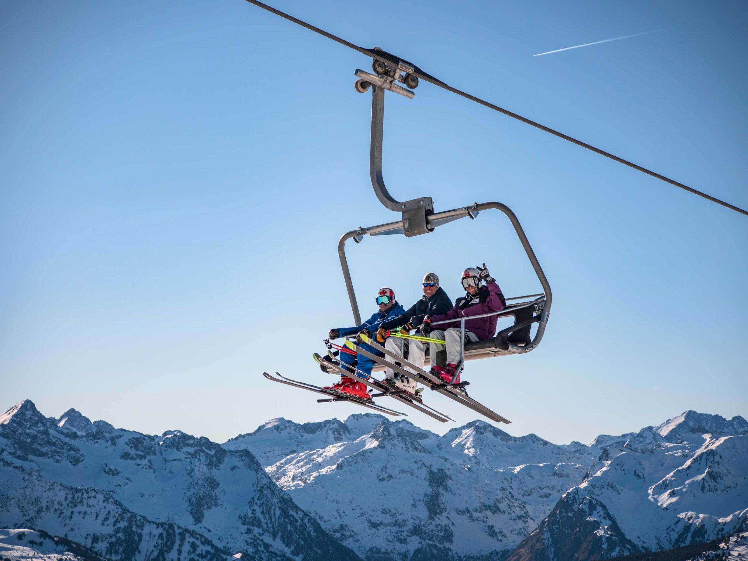 contacto sslide baqueira