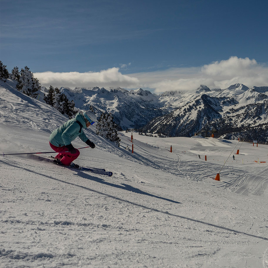 Lucia-Gonzalez-SSLIDE-BAQUEIRA